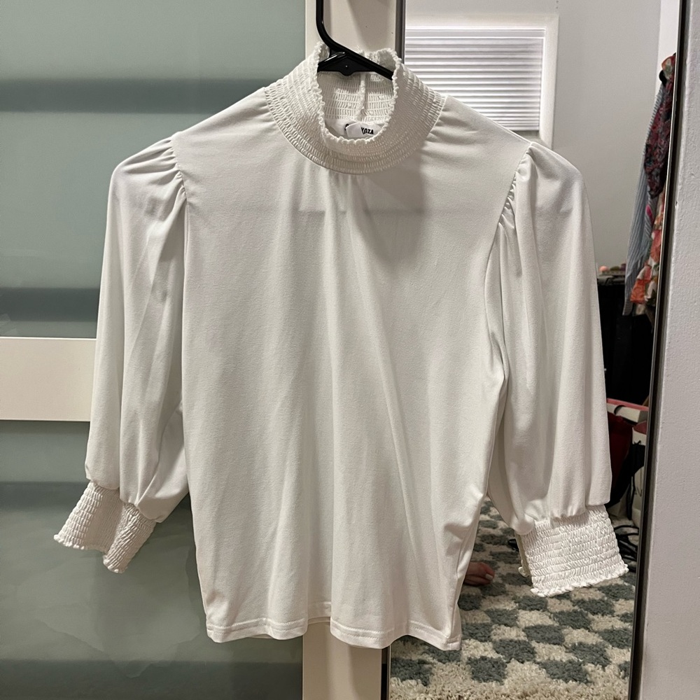 BB Dakota 1/2 Sleeve Top with Smocked Edging
